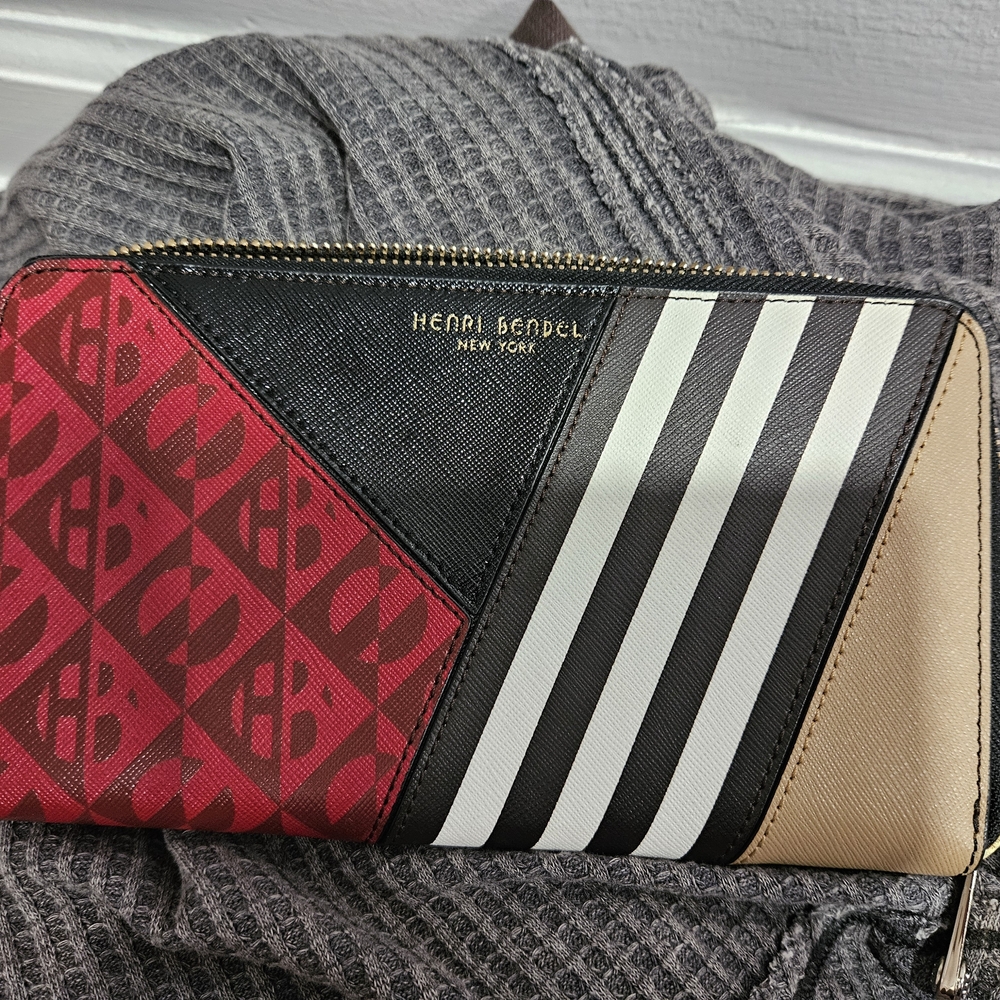 Henri Bendel Multicolor Wallet
